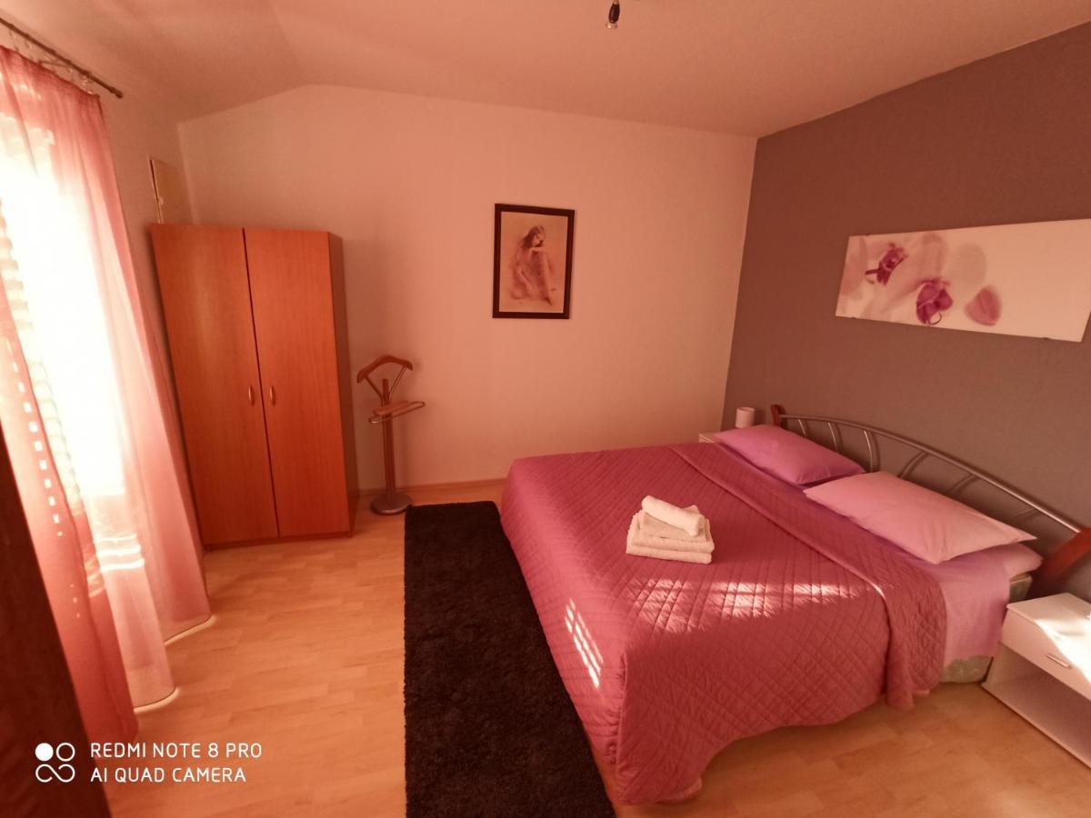 Apartments Roncevic Zadar Ngoại thất bức ảnh