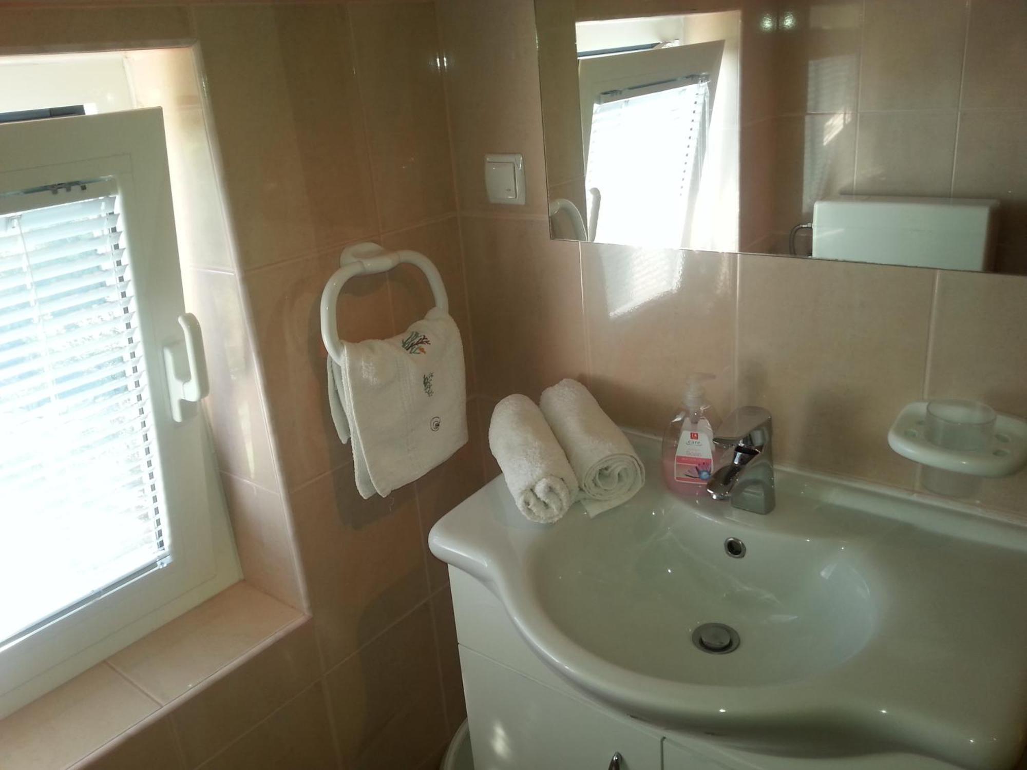 Apartments Roncevic Zadar Ngoại thất bức ảnh