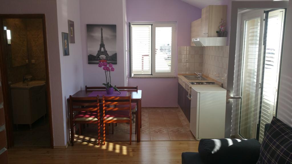 Apartments Roncevic Zadar Phòng bức ảnh