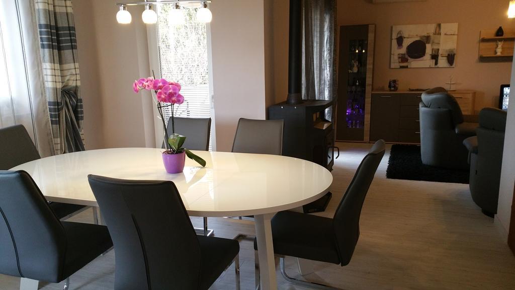 Apartments Roncevic Zadar Phòng bức ảnh